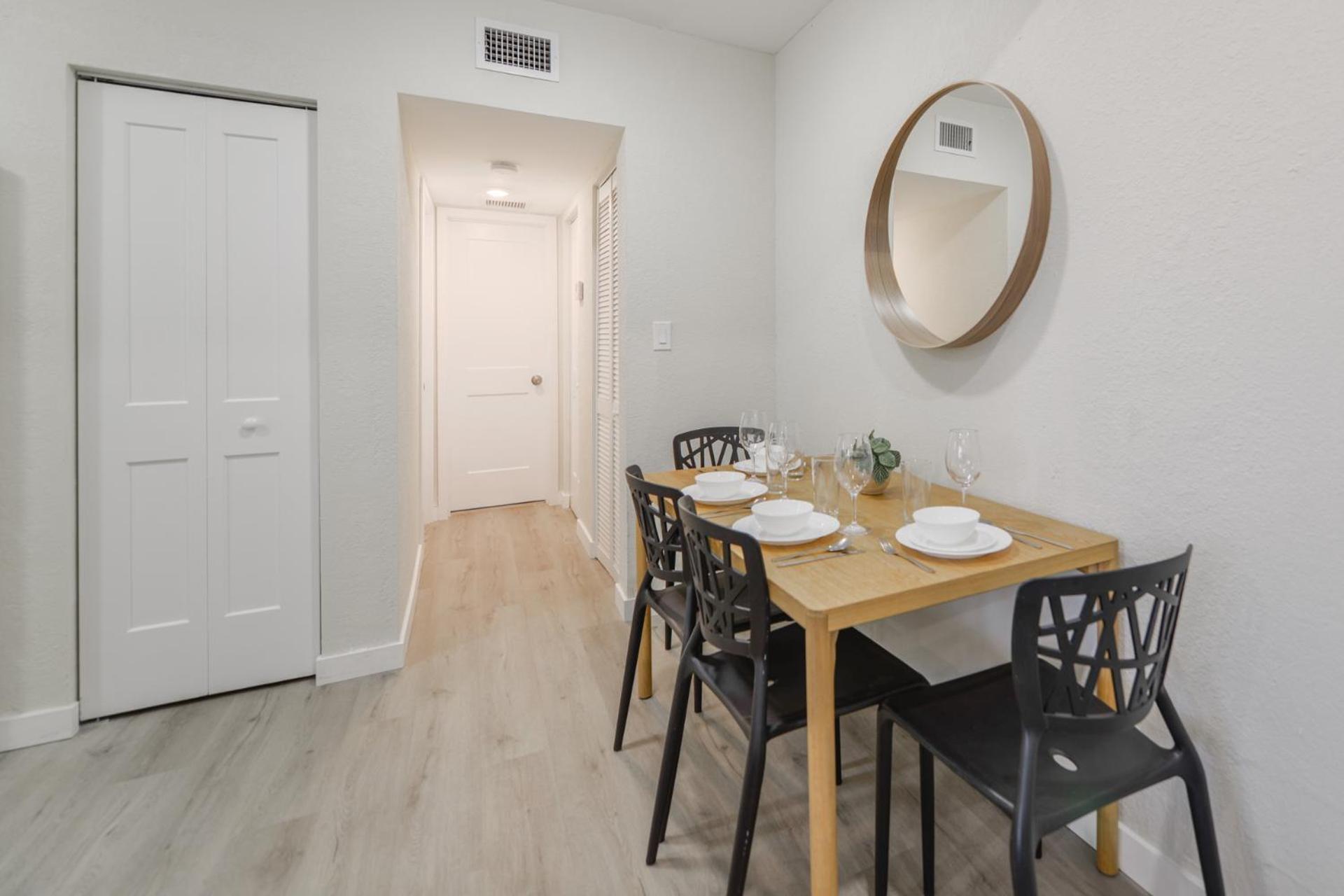 Apartment In Calle Ocho A Slice Of Little Havana Miami Eksteriør billede